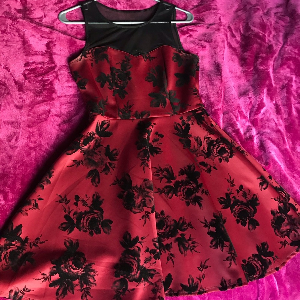 Floral pattern dress